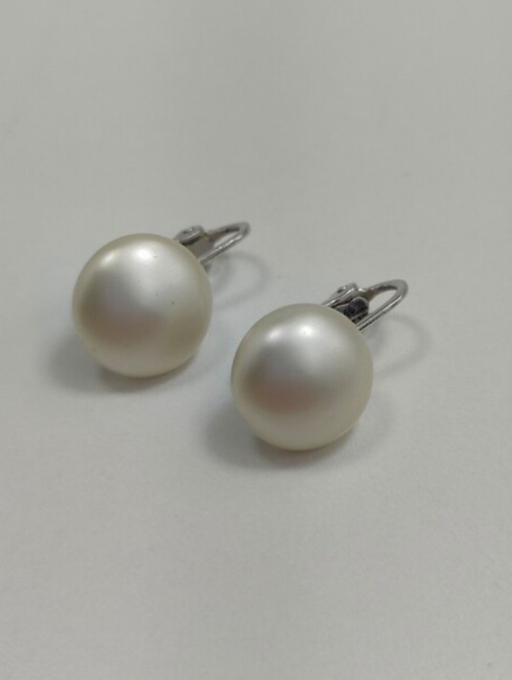 Vintage Crown Trifari Faux Pearl Button Clip On Earrings Silver Tone